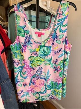Lilly Pulitzer Pink Tropical Floral Tank Top